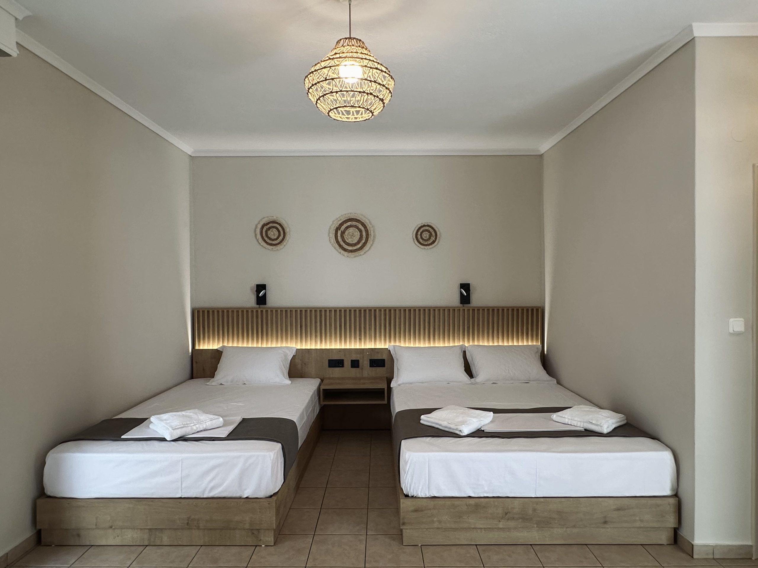 Anna Rooms (Villa Anna) - Nea Vrasna Rooms for rent