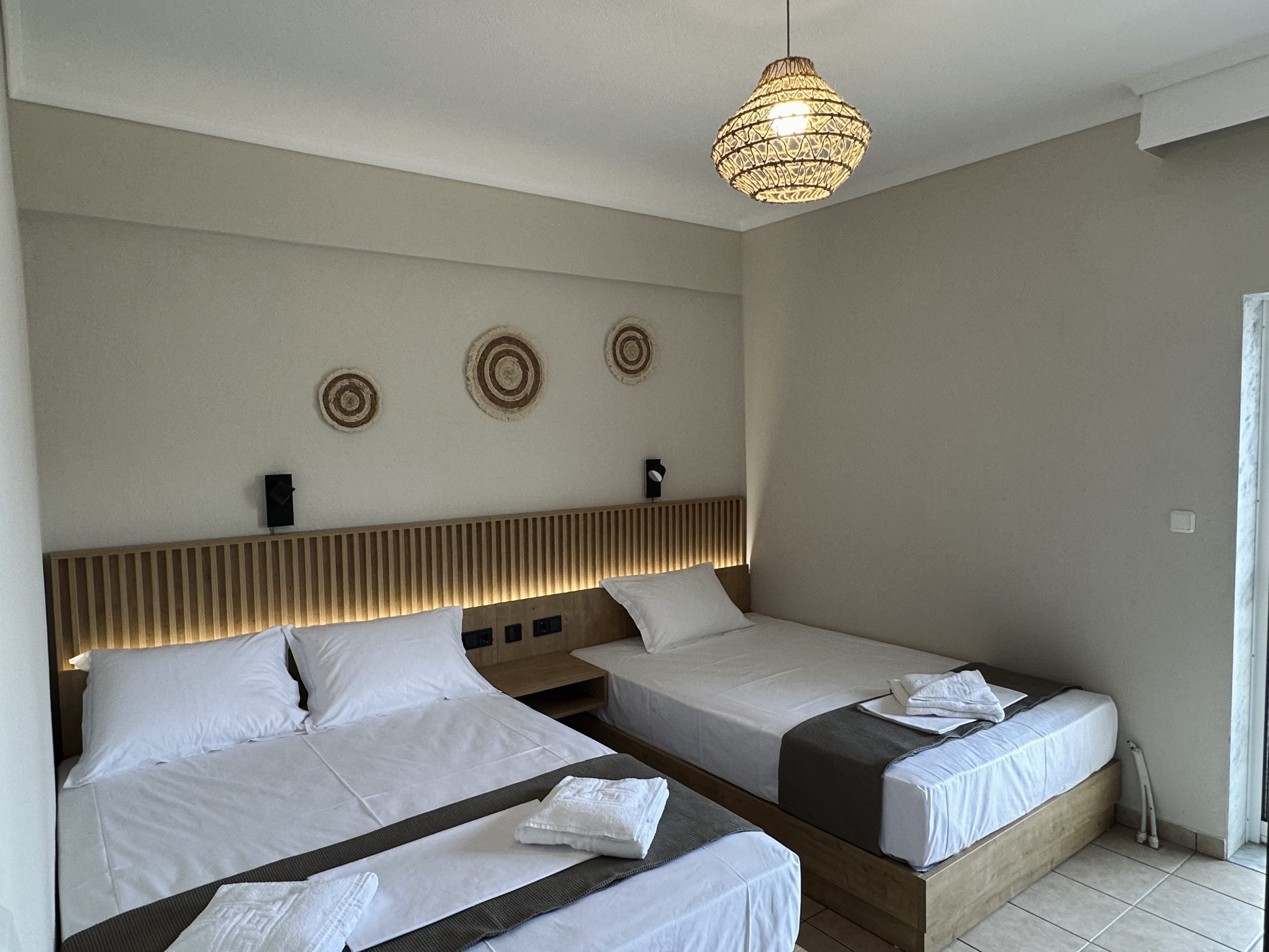 Anna Rooms (Villa Anna) - Family rooms for rent Nea Vrasna